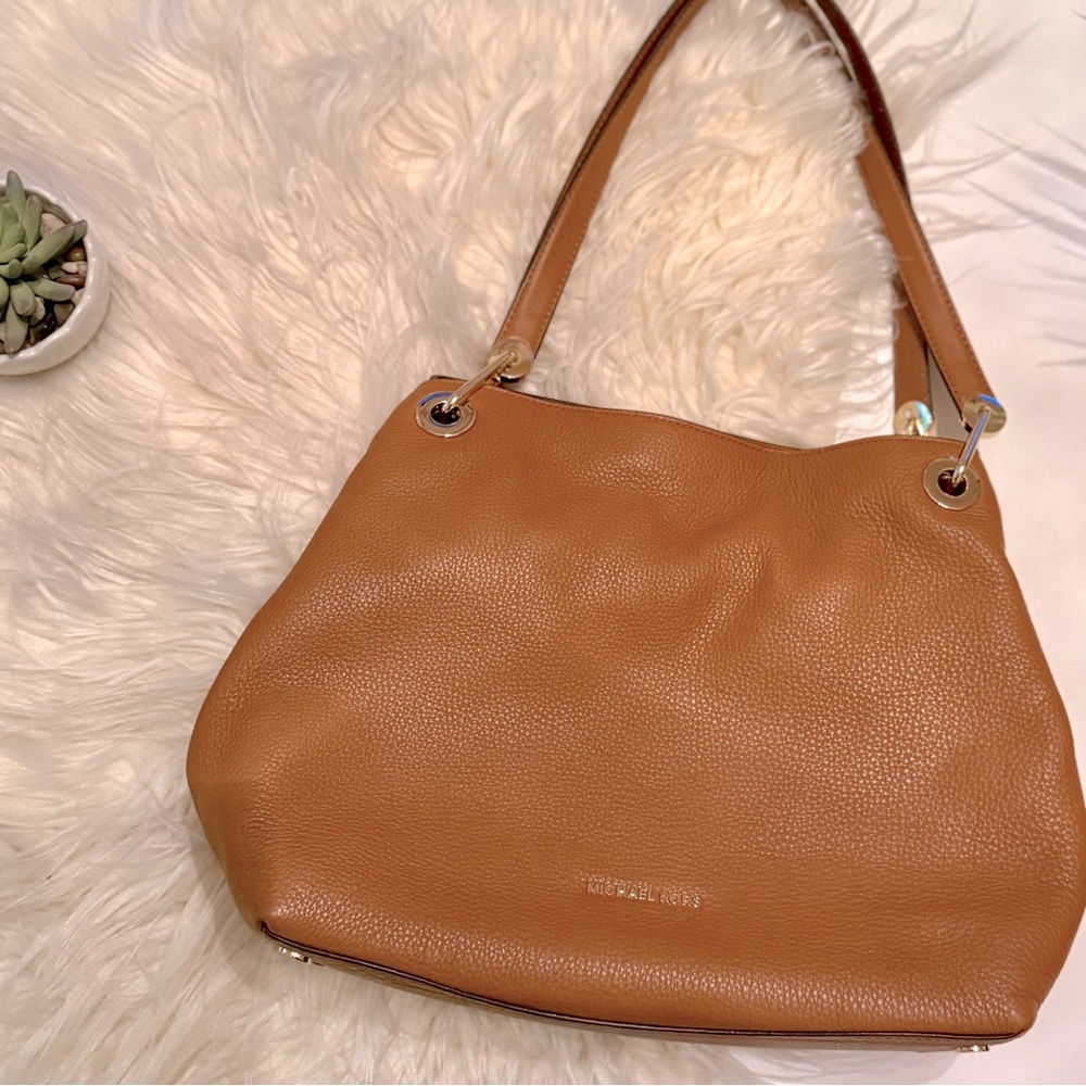 Michael Kors Leather Shoulder Bag